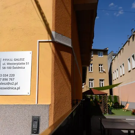 Galesz Πανσιόν